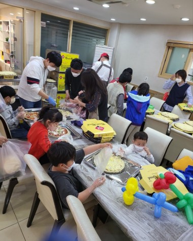 서울 00 교회  어린이피자체험학교 피자만들기